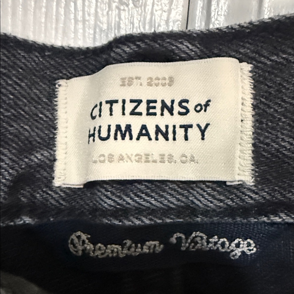 🖤 Citizens of Humanity Annabelle Cutoff Denim Shorts Black Sz 24 - Picture 2 of 16